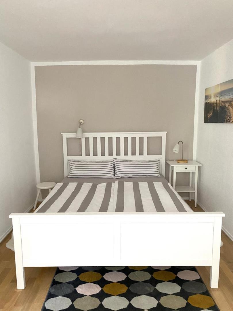 Neu! Moderne Schieke *
