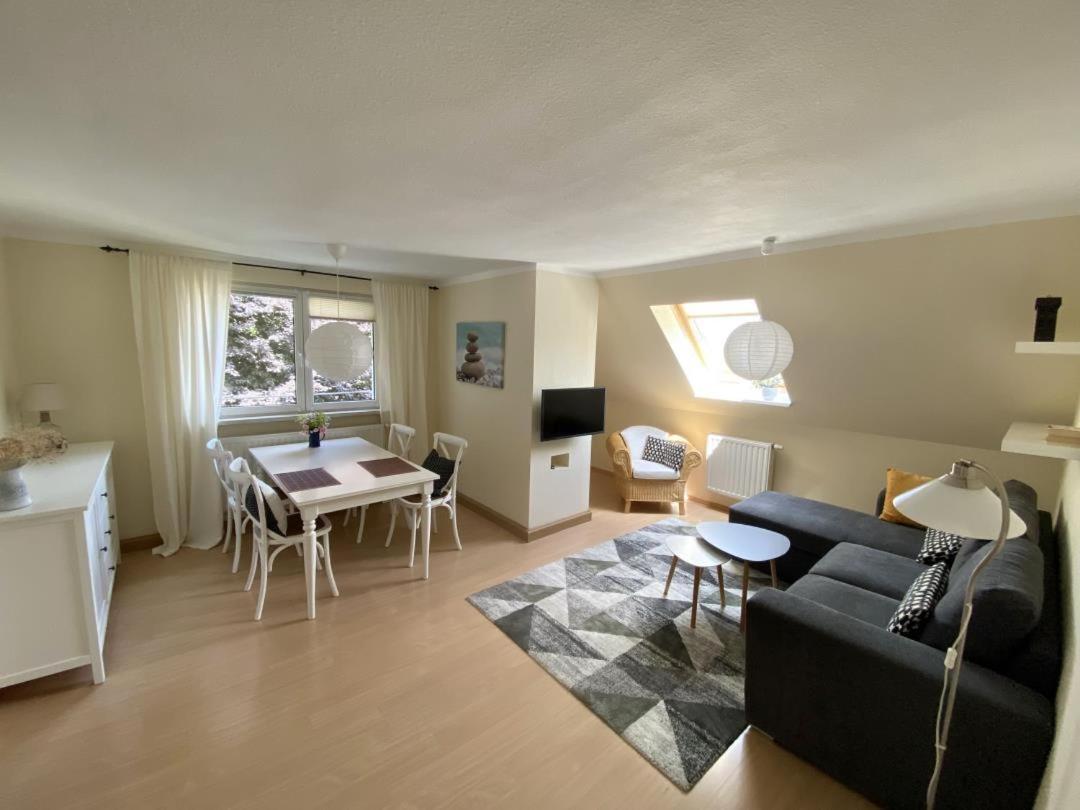 Apartment Neu! Moderne Schieke Schleiz